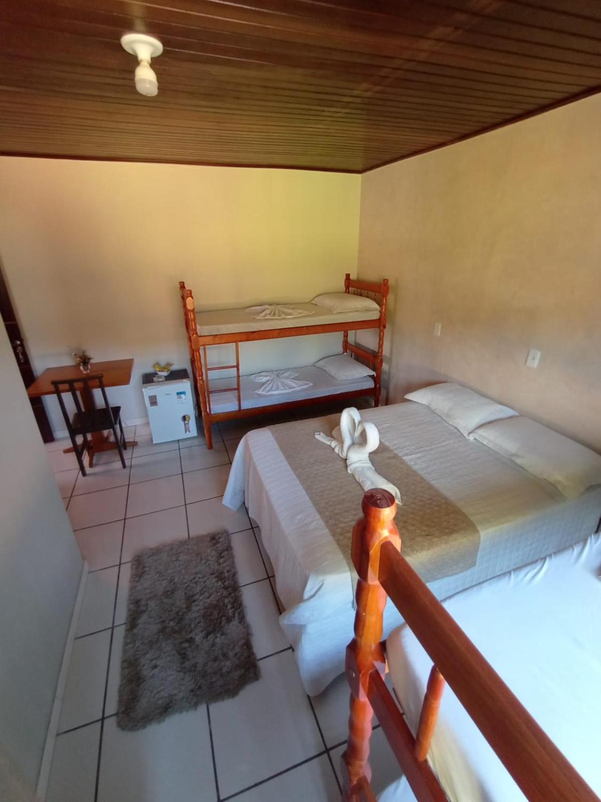 Pousada Vo Lica Com Piscina Penha  Exterior foto