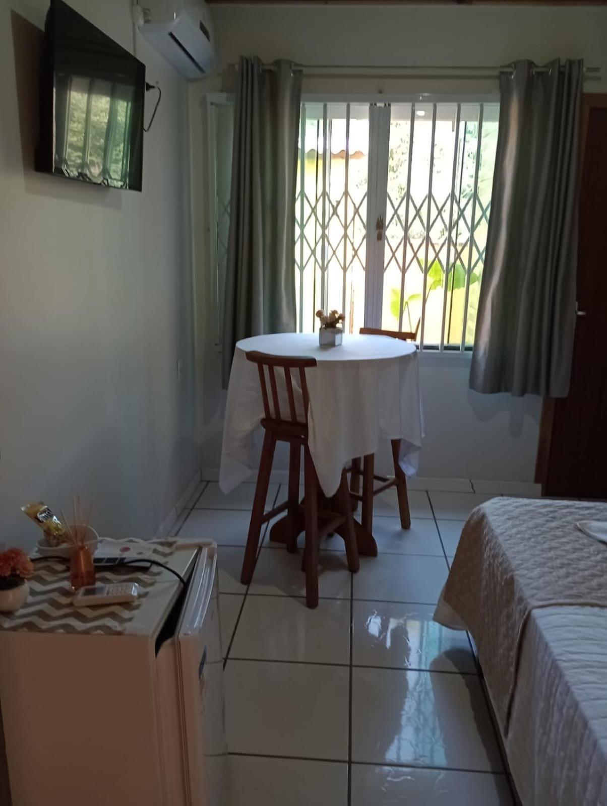 Pousada Vo Lica Com Piscina Penha  Exterior foto